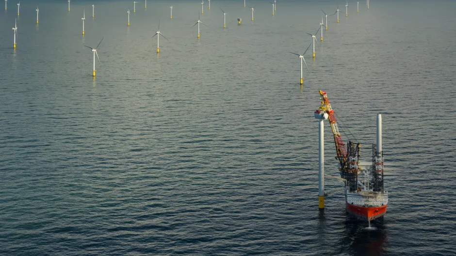 Bau eines Offshore-Windparks